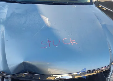 2011 Toyota Avalon Limited z USA, uszkodzony, nr VIN 4T1BK3DB9BU440029